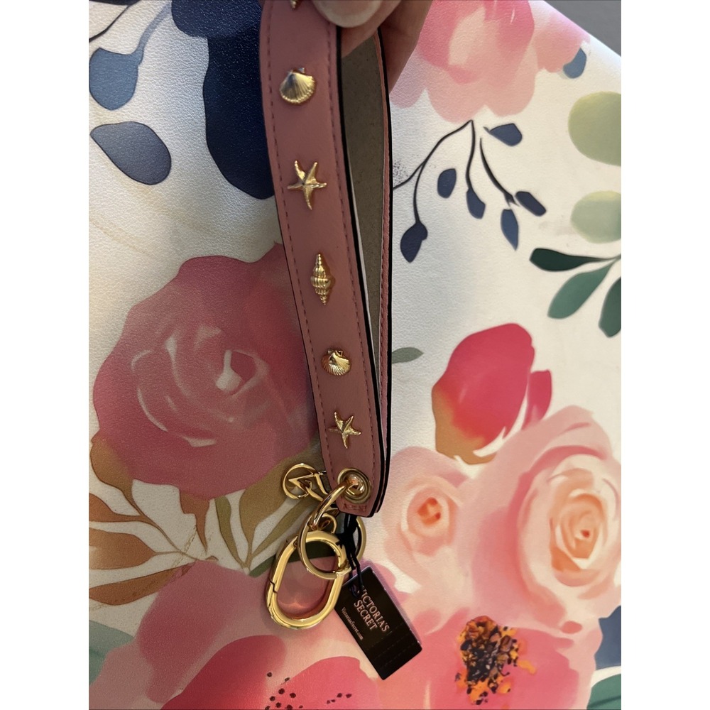 VICTORIA'S SECRET PINK Shell STUDS KEYCHAIN / Wristlet Strap New